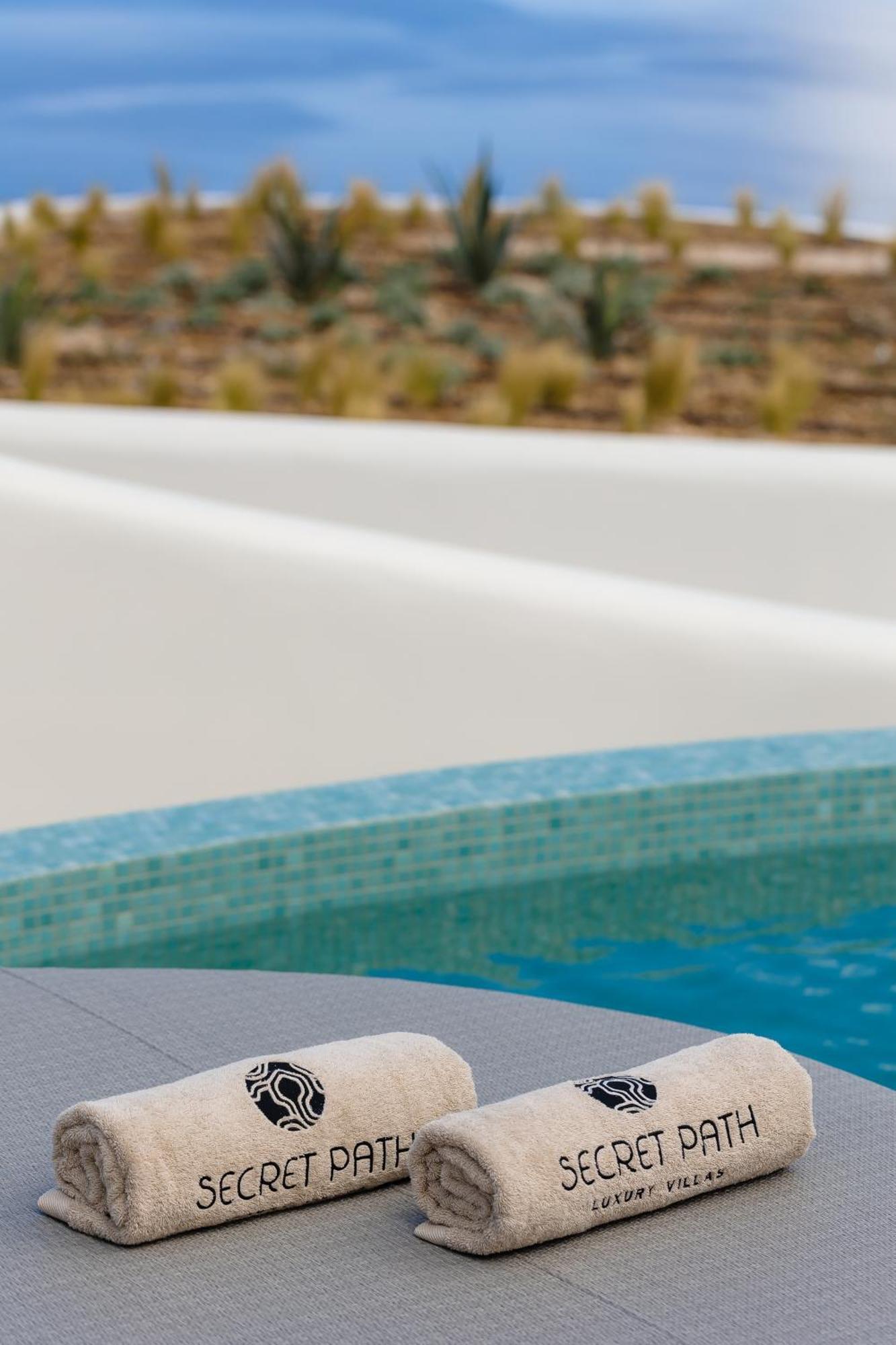 Secret Path Luxury Villas Imerovigli  Dış mekan fotoğraf